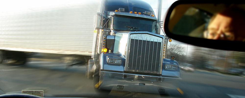 Abogados de accidentes de camiones semi en Illinois